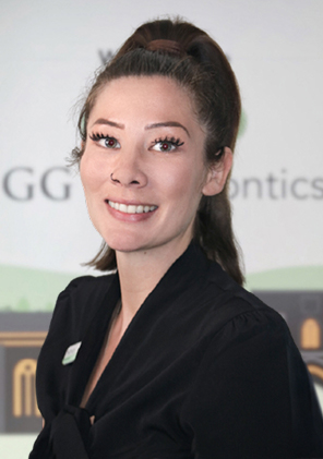 Nina Lee